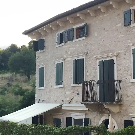 Borgo Caiar *