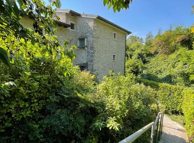 Borgo Caiar Caprino Veronese